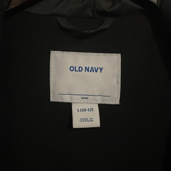 OLD NAVY Puffer Vest - Picture 3 of 3